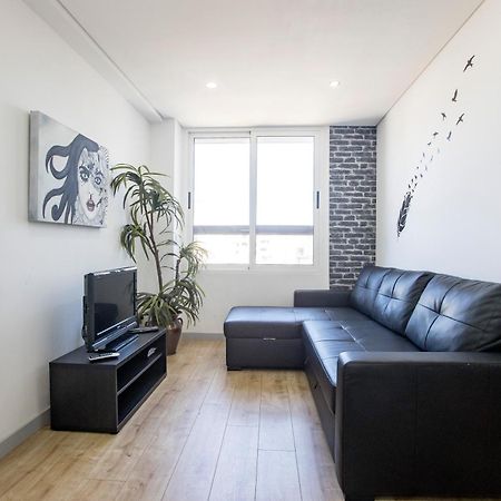 Apartamento 1Br Flat In Trindade W/ Ac By Metro Station OOporto Exterior foto